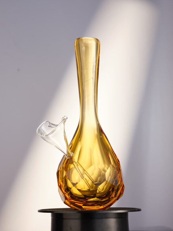 Lola Water Pipe