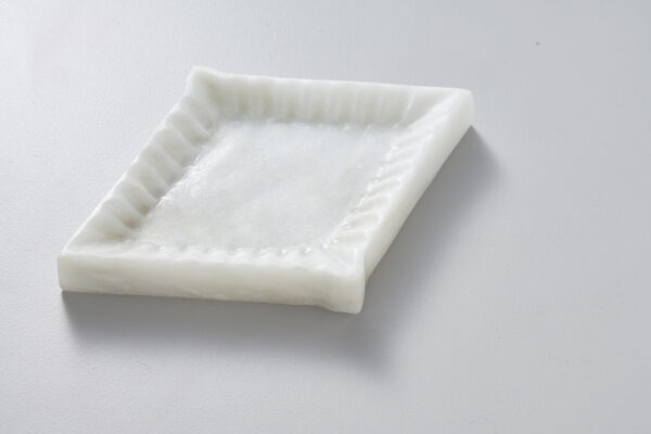 CARMINE RUFFLED TRAY - Image 3